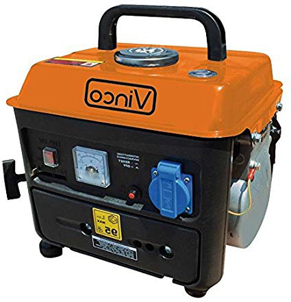 Generatore Tipo Silenziato, Trasportabile. Motore A 2 Tempi Monofase Con Marmitta Catalitica. Funzionamento Con Miscela 2%, Avviamento A Strappo, 1 Presa 12 V. Capacità Serbatoio 4,2 Litri, Autonomia Con Un Pieno 6 Ore. Rumorosità 95 Dba A 7 M. Consumo Ca
